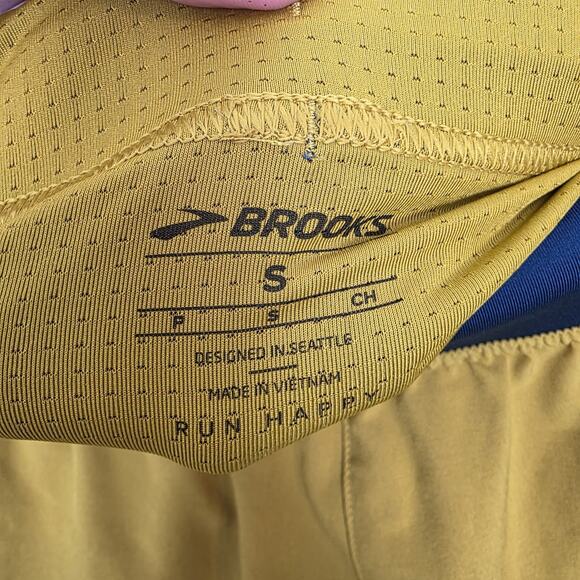 Brooks Blue Yellow Sporty Fitness Outdoor Sherpa 3" Split Shorts Size Small - Picture 4 of 7